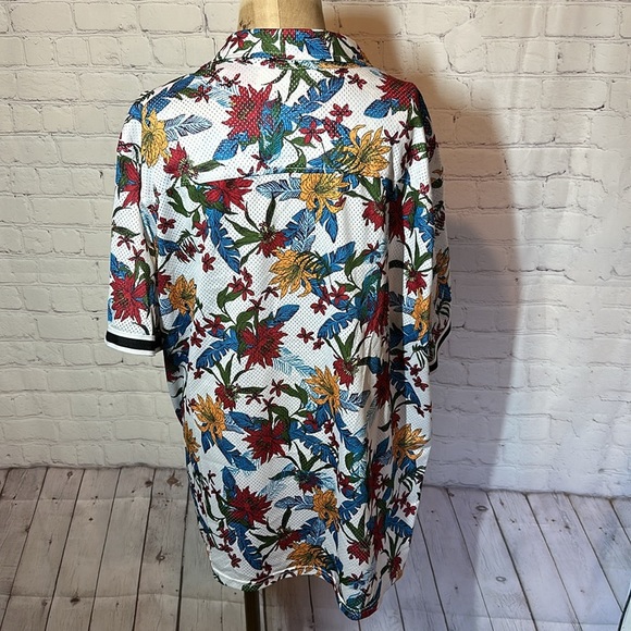 Original Use Multicolor Floral Mesh Top XL - Picture 4 of 4
